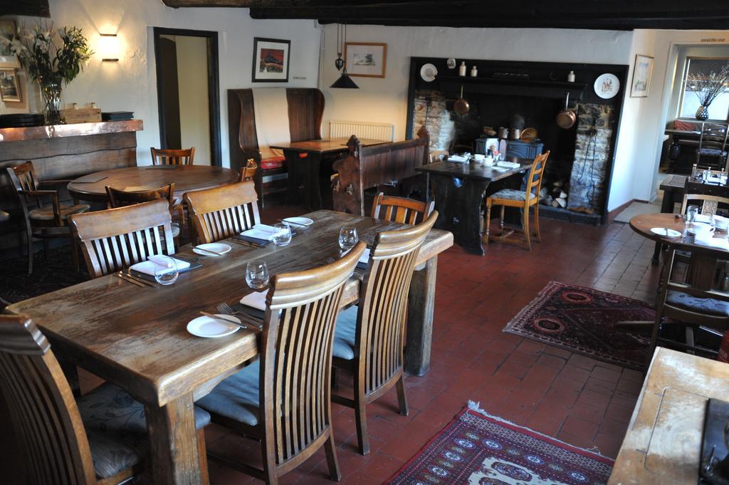 The Hardwick Hotel Abergavenny Bagian luar foto
