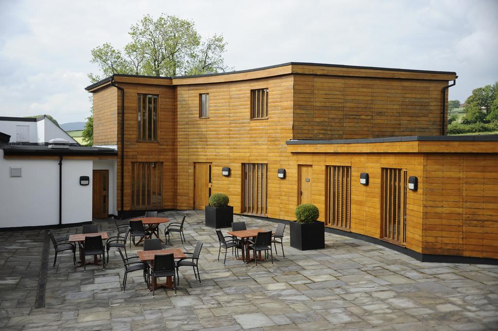 The Hardwick Hotel Abergavenny Bagian luar foto